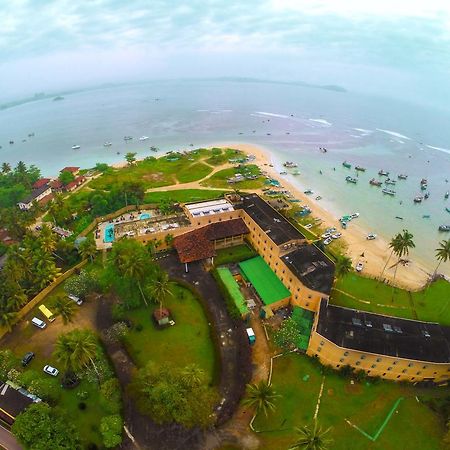 Fishermans Bay Hotel Weligama Exterior photo